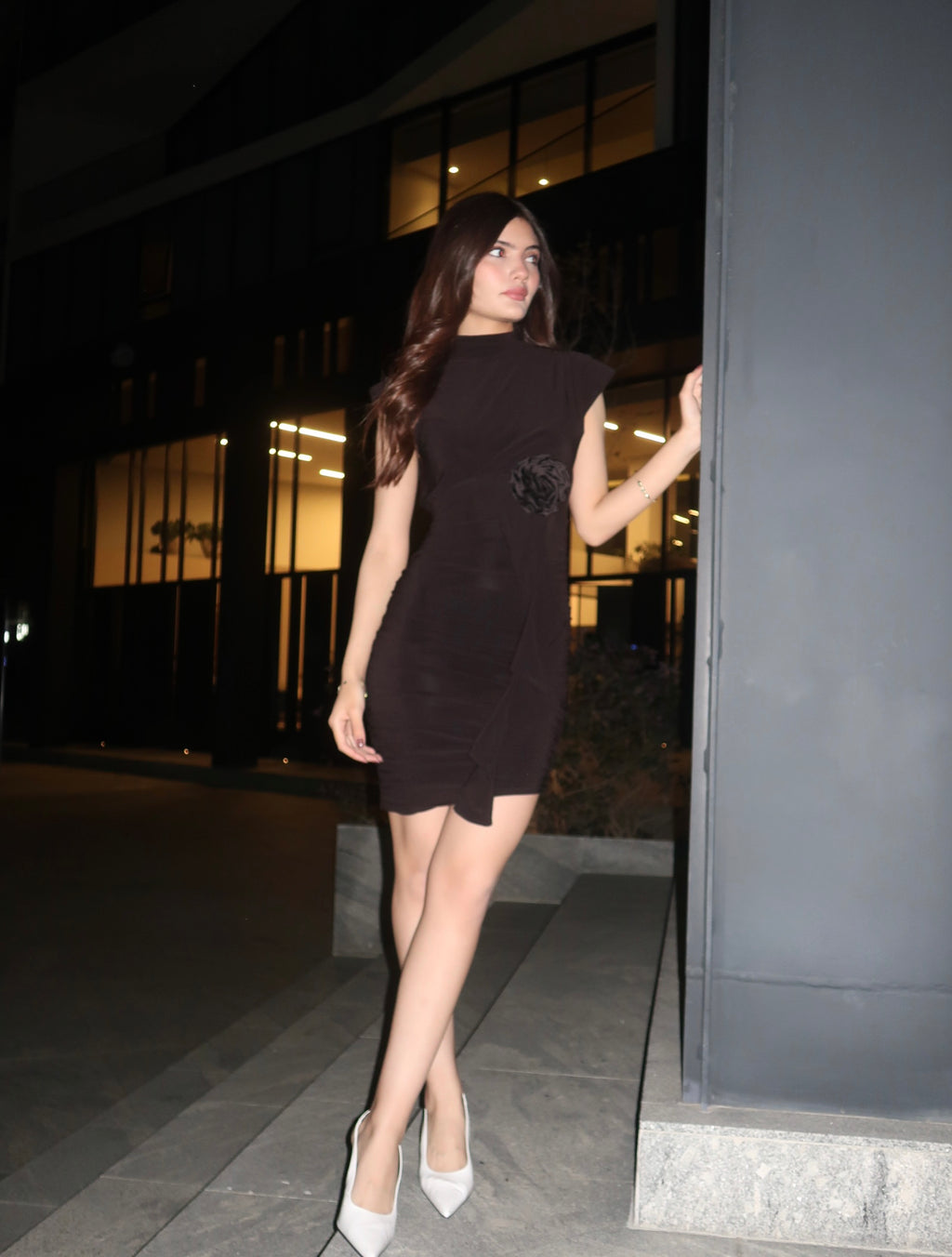 Éclipse noir mini Dress